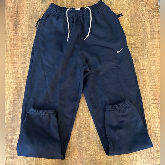 Nike Men's Navy Joggers-tracksuits Size XS NWOT - Picture 1 of 4